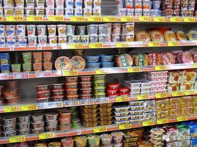 漢中某學校一桶泡面賣10元引質疑，市場監管局介入調查預包裝食品定價