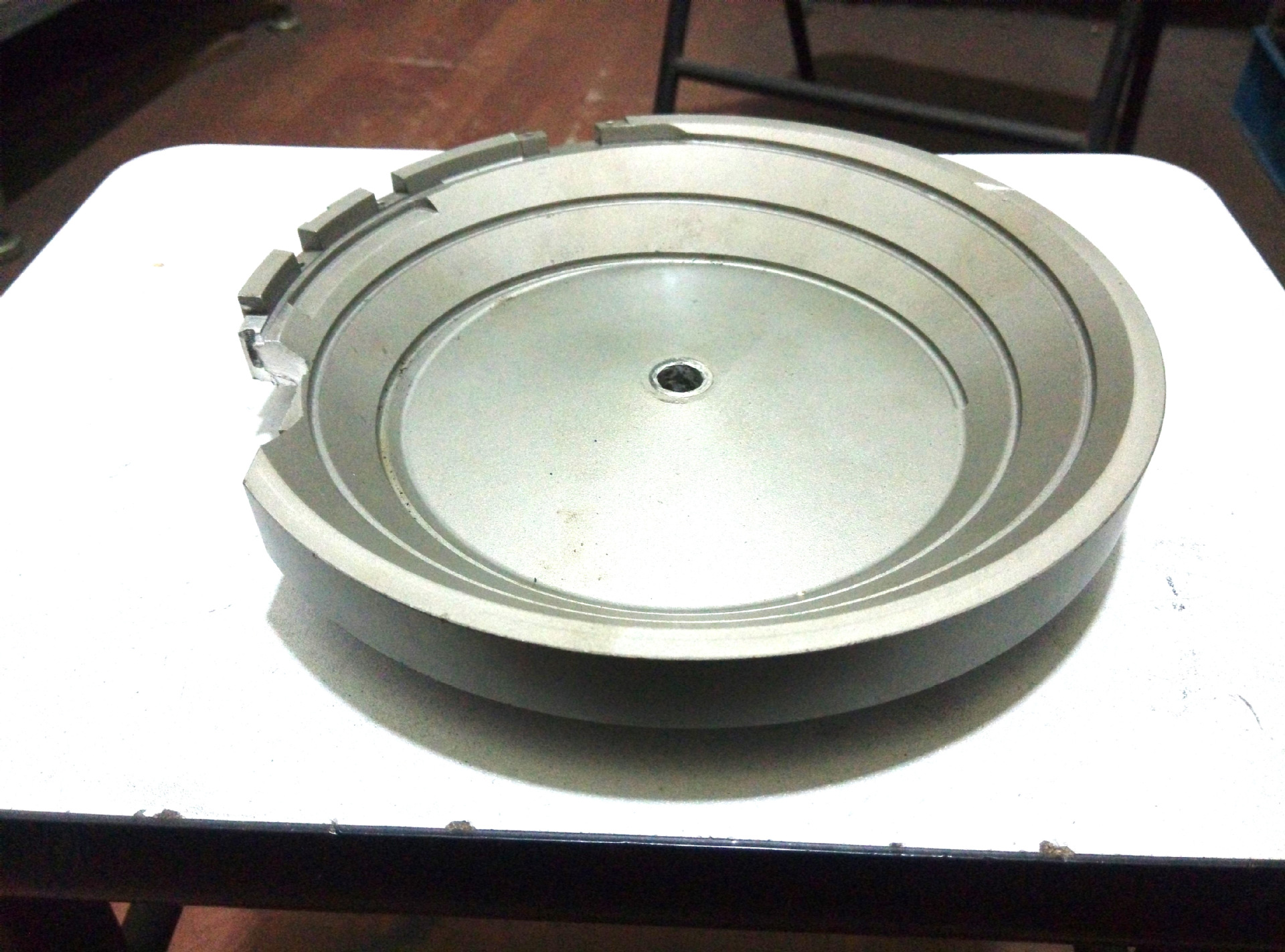 鋁制振動(dòng)盤 自動(dòng)化設(shè)備專用車鋁加工盤的專業(yè)選擇